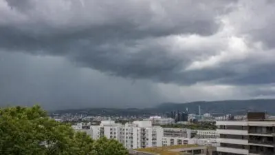 Kaltfront leitet ab Samstag Gewitter und Abkühlung ein