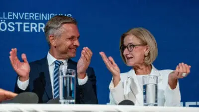 Tag der NÖ Industrie in Grafenegg: Weniger Bürokratie gefordert