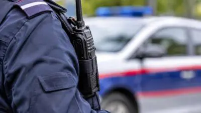 15-Jähriger verletzt sich bei E-Scooter-Sturz in Götzens schwer
