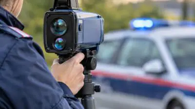 17-Jähriger fährt in Hörsching 60 km/h zu schnell
