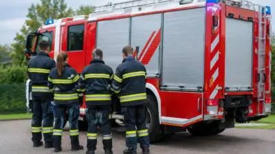 Brandmeldeanlagenalarm ruft Feuerwehr zur Stadthalle Zwettl