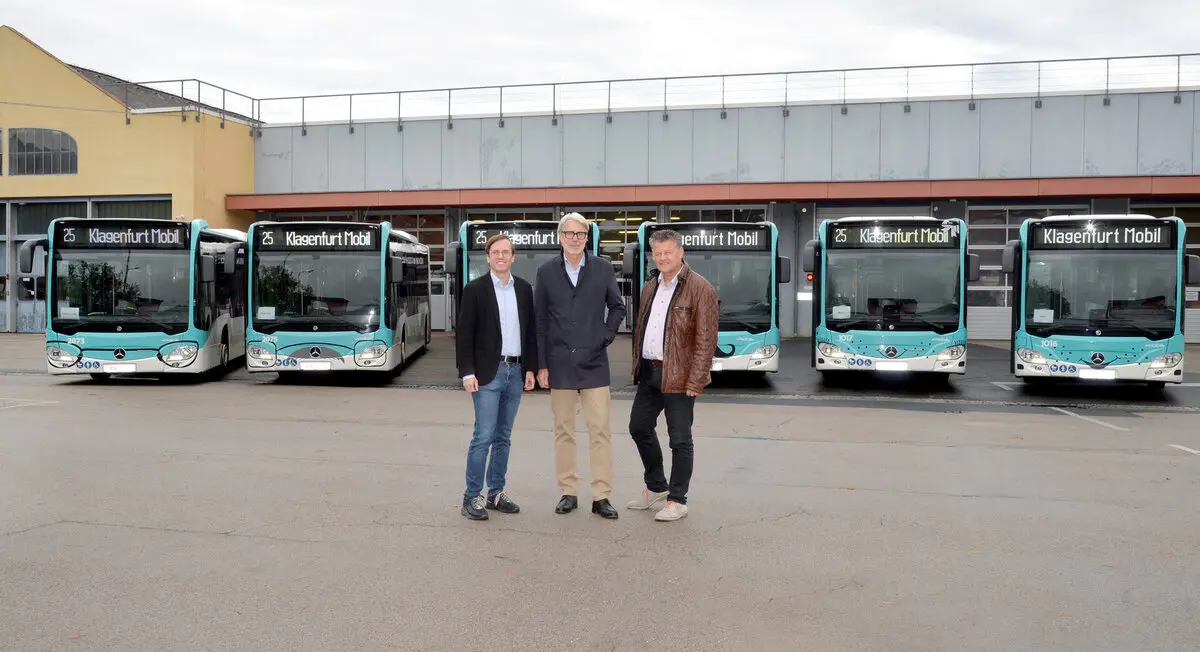 Sechs KMG-Familienbusse fahren auf wechselnden Linien in Klagenfurt