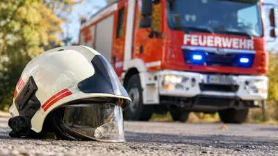 Drei Feuerwehren prüfen mögliche Hitze bei Kaminbrand in Rohrbach