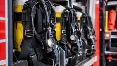 Feuerwehrleute bringen Scheunenbrand in Kobenz rasch unter Kontrolle