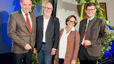 Goldene Apis zeichnet Projekte für Artenvielfalt in Klagenfurt aus