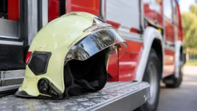 Hängeschrank gerät bei Küchenbrand in Güssing in Brand
