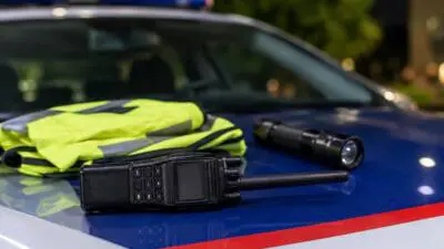 Mann in Favoriten festgenommen, zwei Sicherheitsmitarbeiter verletzt