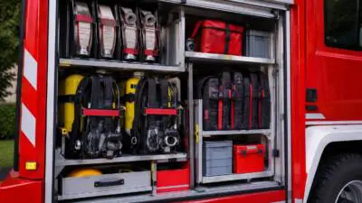 Nachbarn löschen Heckenbrand in Gerhaus größtenteils