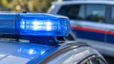 Pkw gerät nach Reifenplatzer in Dornbirn auf die Gegenfahrbahn