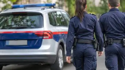 Pkw kollidiert auf der B 72 bei Kumberg mit Rennradfahrer