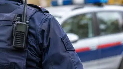 Polizeiauto stoppt 73-Jährigen ohne Führerschein in Hof