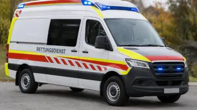 KI-generiertes Bild: Tiroler Polizei plant zu Halloween mehr Personal und Kontrollen