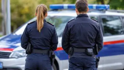 Unbekannte stehlen 72 Lampen bei Baustelle in Ebenau