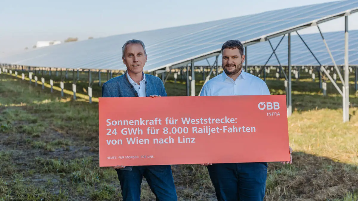 ÖBB nehmen größte Photovoltaikanlage für Bahnstrom in Enns in Betrieb