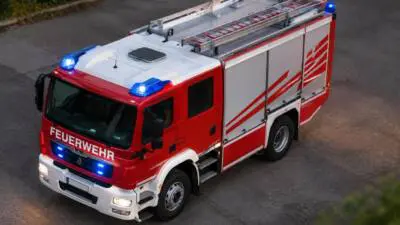 Vermeintliche Ölspur auf der B54 besteht aus Wasser