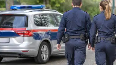 Vier Männer in Saalfelden wegen Ladendiebstahlverdachts festgenommen