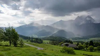 Wetter in Salzburg am Dienstag: Zeitweise Regen, bis 17 Grad