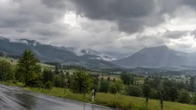 Wetter in Salzburg am Donnerstag: Zeitweise Regen, bis 12 Grad