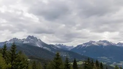 Wetter in Tirol am Donnerstag: Viele Wolken, bis 14 Grad