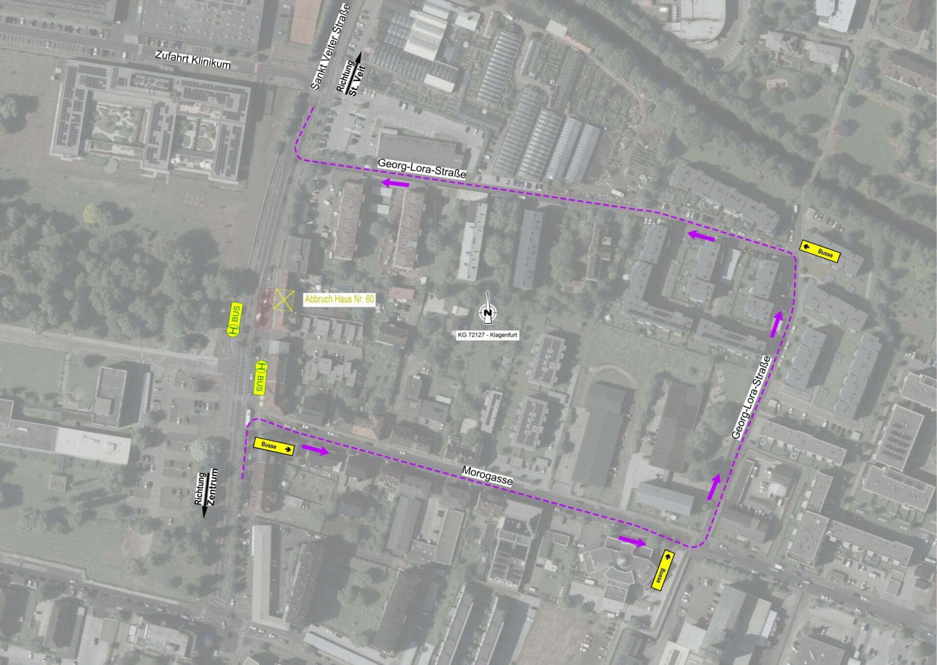 Satellitenkarte mit lila Umleitungslinien für Busse und PKW um Abbruchstelle St. Veiter Straße in Klagenfurt