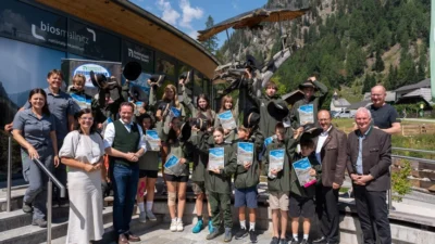15 Jugendliche als Kärntnermilch-Junior-Ranger:innen ausgezeichnet
