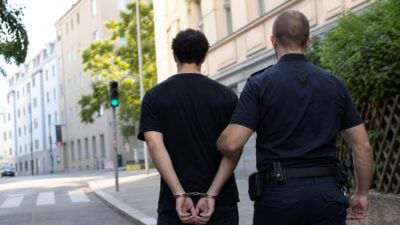 18-Jähriger nach mutmaßlichem Raub in Wien festgenommen