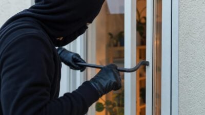 35-Jähriger nach acht Wohnhauseinbrüchen ausgeliefert