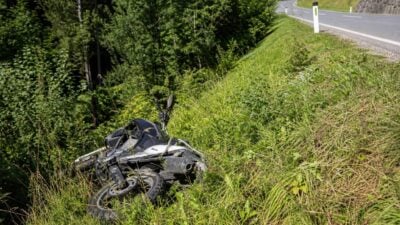 57-Jähriger Motorradfahrer auf L25 bei St. Jakob im Defereggen schwer verletzt