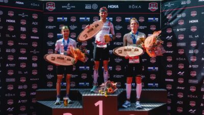 Die drei Erstplatzierten der Herren auf dem Podest beim IRONMAN 70.3 Zell am See-Kaprun.