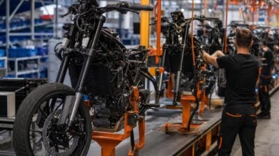Bajaj Mobility steigert Umsatz auf 704,1 Mio. Euro
