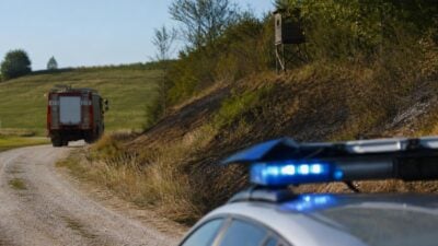 Feuerwehrmann nach Flurbränden in Kalkgruben angezeigt