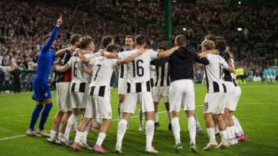 LASK holt 0:4 auf und erreicht Champions League