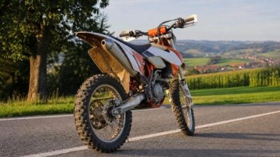 Motocross-Lenker flüchtet in Sinabelkirchen vor Polizei