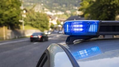 Zwei Lenker verlieren Führerscheine auf der Zillertalstraße
