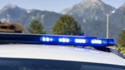 Schäferhund attackiert zwei Spaziergänger in St. Ulrich am Pillersee