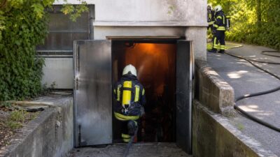 Schmorbrand in Lebensmittelgeschäft in Hof