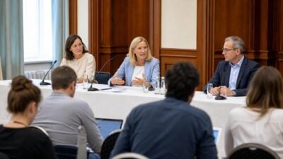 Schumann stellt AMS-Zielvorgaben am 31. August vor