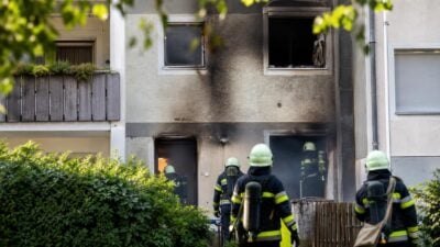 St. Oswald: Verletzte Person aus verrauchter Wohnung geholt