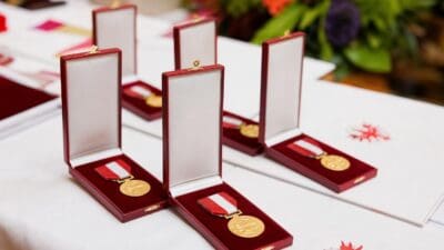 Tirol verleiht 209 Auszeichnungen beim Hohen Frauentag
