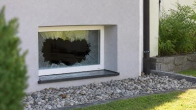 Unbekannter dringt in Einfamilienhaus in Arnoldstein ein