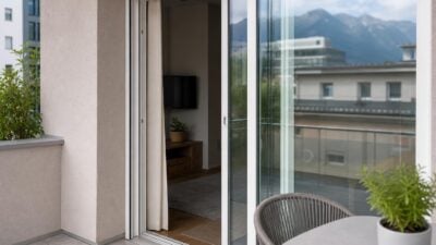 Zwei Einbrecher flüchten über Terrassentür in Innsbruck