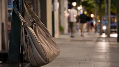 Zwei strafunmündige Burschen nach Handtaschenraub ausgeforscht