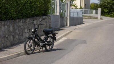 16-jähriger Mofalenker stürzt in Pircha und wird schwer verletzt
