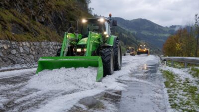 20 Zentimeter Hagel legen Verkehr in Wagrain zeitweise lahm