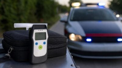 27-Jährige verletzt Polizisten mit Faustschlag in Wien-Döbling