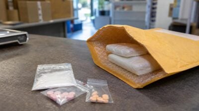 38-Jähriger bei Drogenabholung im Bezirk Ried festgenommen