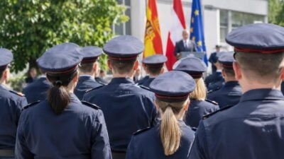 47 Polizistinnen und Polizisten in Neusiedl am See ausgemustert