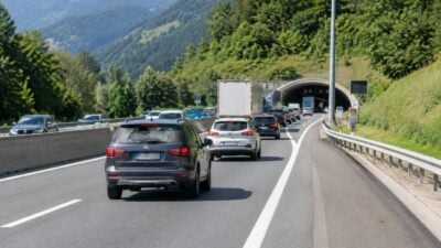 A10 Richtung Salzburg: Bis zu eine Stunde beim Wolfsbergtunnel
