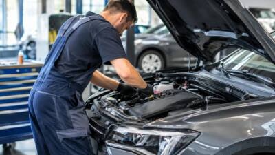 AK erhebt Preise bei Kfz-Werkstätten in Oberösterreich