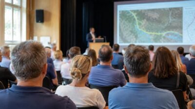 APG informiert in Greifenburg über die geplante 380-kV-Leitung